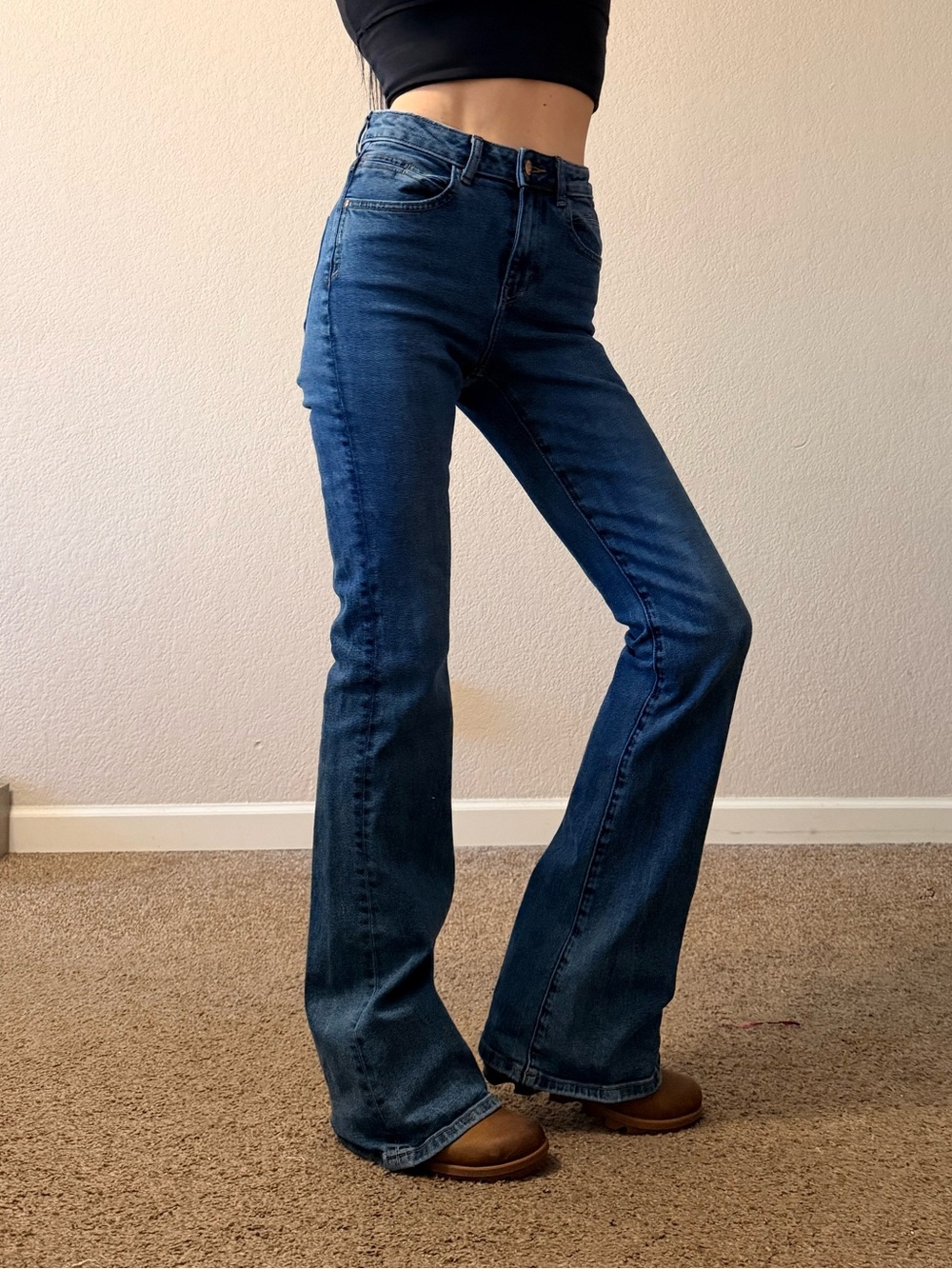 Zara High Rise Flared Bootcut Jeans Medium Wash Denim size 4